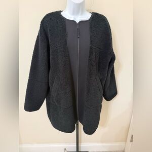 Lululemon Sherpa Full Zip Long Coat
Size 10 Black -NWOT